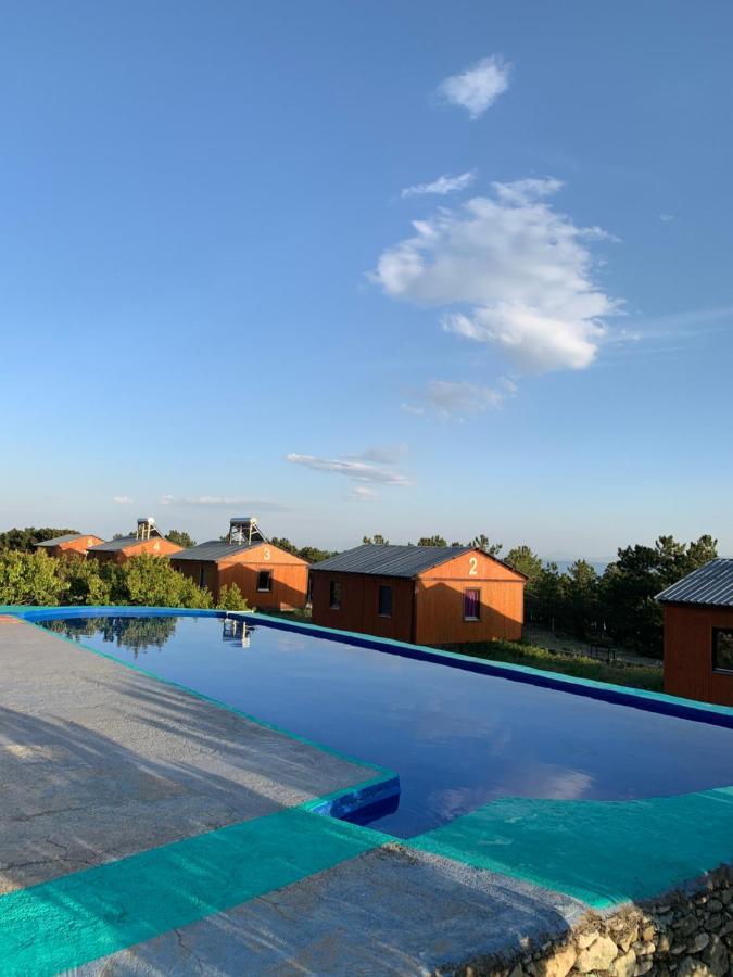Zhayr Resort & Dive Drakhtik Extérieur photo